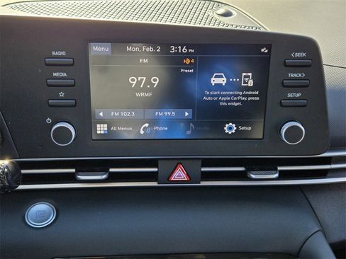 Certified 2023 Hyundai Elantra SEL image 19