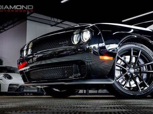 Used 2023 Dodge Challenger SRT Hellcat image 5