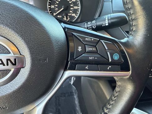 Used 2019 Nissan Altima 2.5 SV image 34