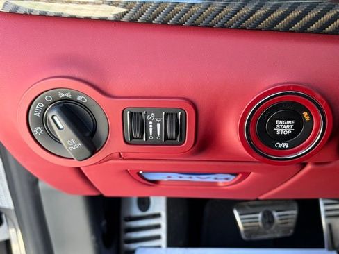 Used 2022 Maserati Quattroporte Trofeo image 33