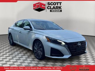 Used 2025 Nissan Altima 2.5 SL FWD 360° Tour