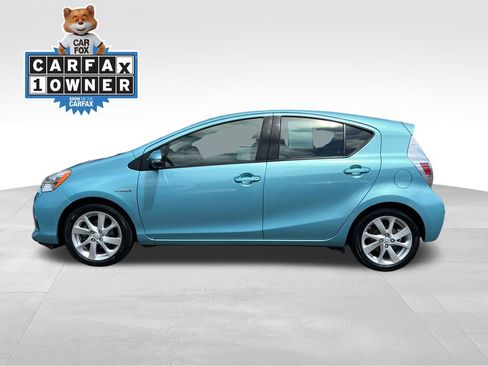 Used 2014 Toyota Prius C Four FWD image 2