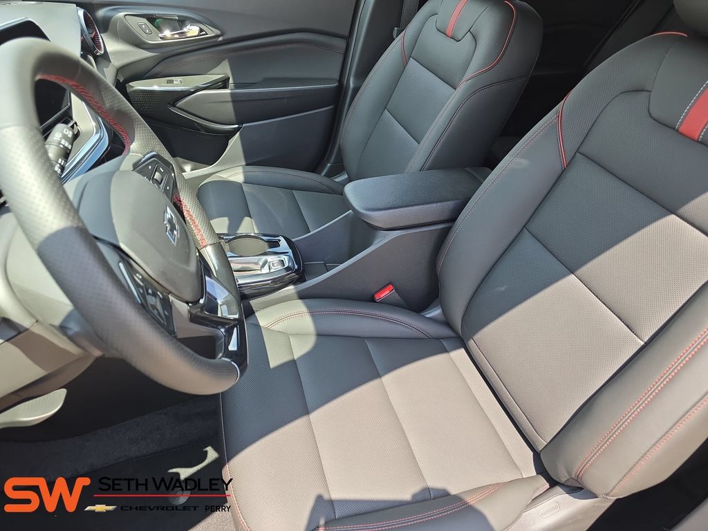 New 2026 Chevrolet Trax RS w/ Driver Confidence Package FWD image 15
