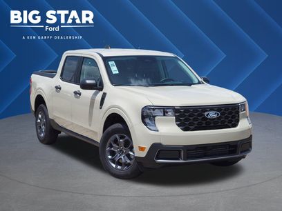 New 2025 Ford Maverick XLT w/ Equipment Group 302A