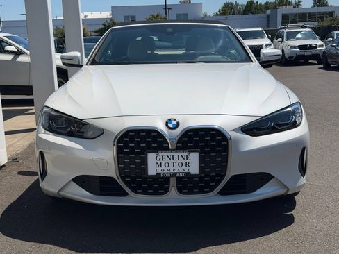 Used 2022 BMW 430i xDrive Convertible w/ Convenience Package AWD/4WD image 2