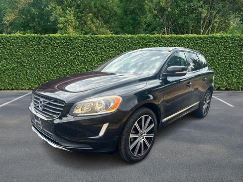 Used 2016 Volvo XC60 T5 Premier w/ Proximity Package FWD image 8