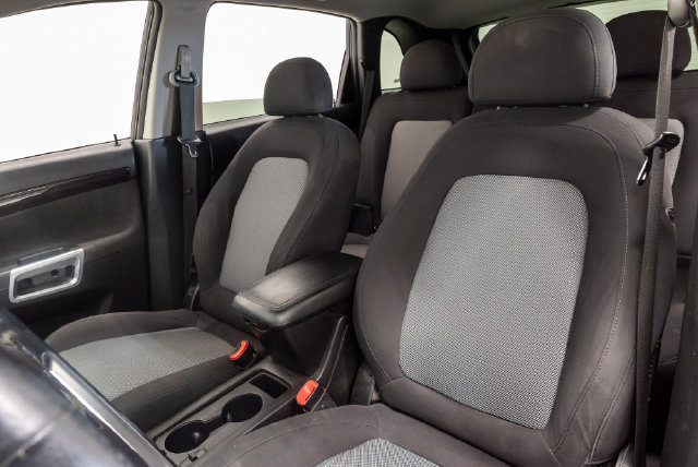 Used 2013 Chevrolet Captiva Sport LT FWD image 12