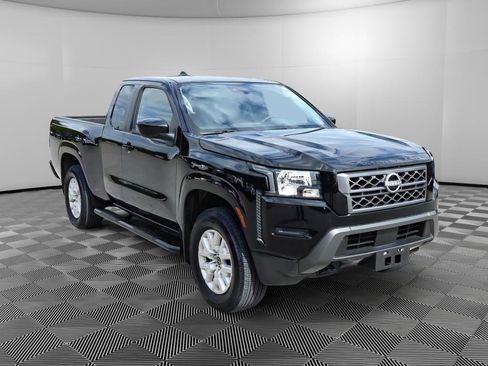 Used 2022 Nissan Frontier SV w/ Technology Package AWD/4WD image 10