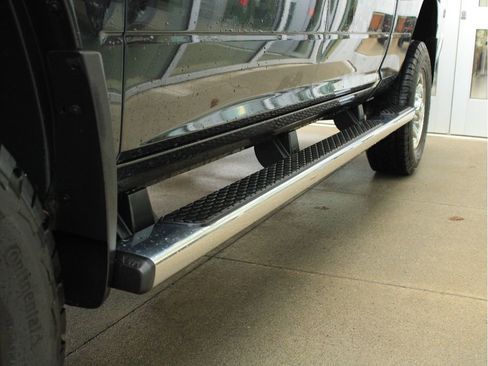 Used 2018 RAM 2500 Tradesman w/ Chrome Appearance Group image 10