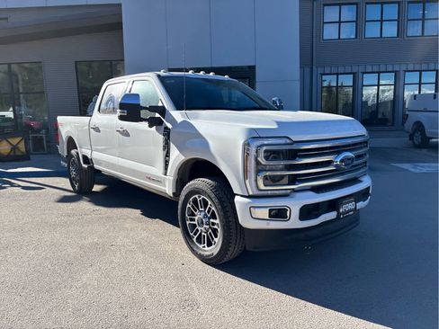 New 2026 Ford F350 Platinum w/ Platinum Plus Package image 3