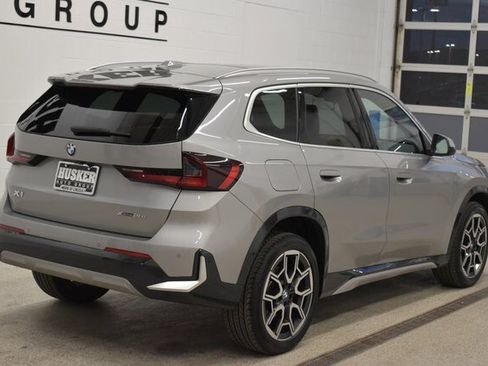 Used 2025 BMW X1 xDrive28i image 4