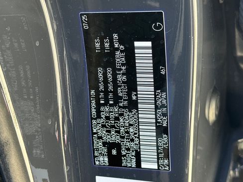 Certified 2025 Toyota Land Cruiser AWD/4WD image 22