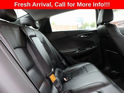 Certified 2018 Chevrolet Malibu LT w/ Leather Package FWD image 10
