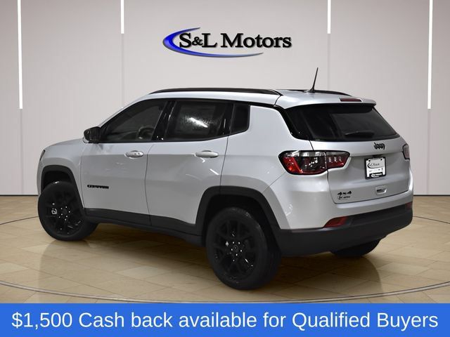 New 2026 Jeep Compass Latitude AWD/4WD image 6