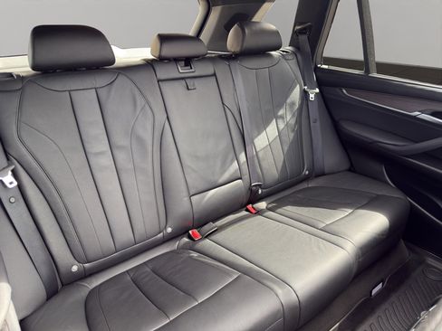 Used 2017 BMW X5 xDrive50i image 20