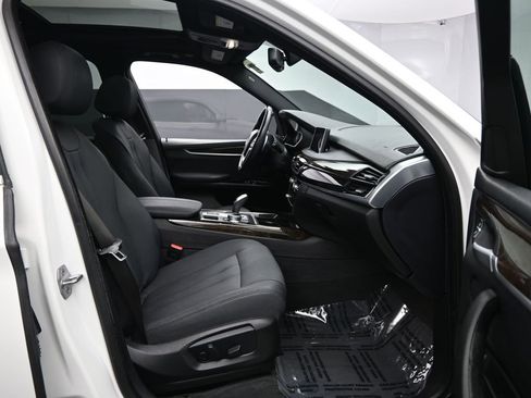 Used 2018 BMW X5 sDrive35i w/ M Sport Package image 30