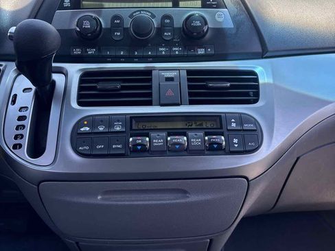 Used 2010 Honda Odyssey EX image 20