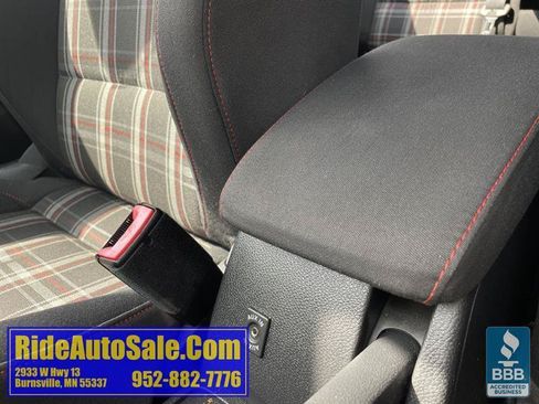 Used 2012 Volkswagen GTI 2-Door FWD image 36