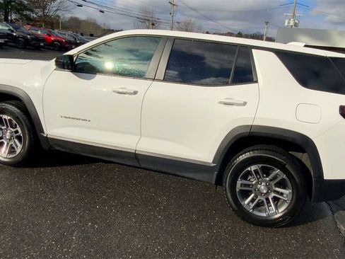 Used 2025 GMC Terrain Elevation image 7