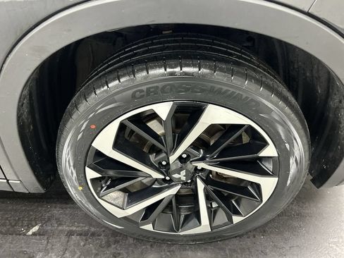 Used 2024 Mitsubishi Outlander SE AWD/4WD image 8