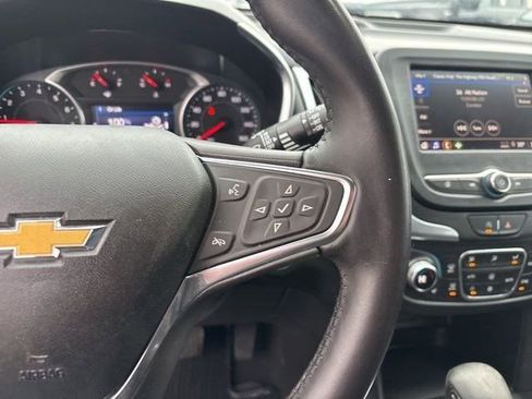 Used 2022 Chevrolet Equinox LT image 18