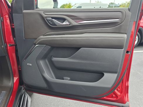 Certified 2024 GMC Yukon Denali image 35