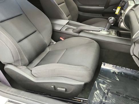 Used 2015 Chevrolet Camaro SS image 36