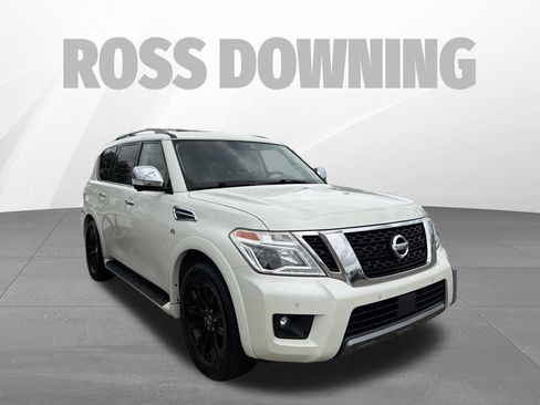 Used 2020 Nissan Armada Platinum w/ Captain's Chairs Package RWD image 3