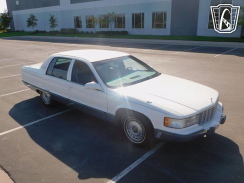 Used 1995 Cadillac Fleetwood Brougham image 15