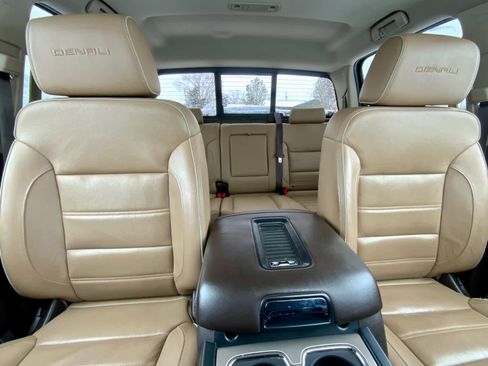 Used 2018 GMC Sierra 1500 Denali image 25