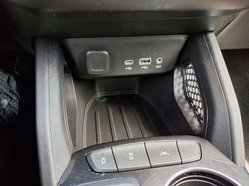 Used 2021 Chevrolet TrailBlazer LT w/ Convenience Package FWD image 27