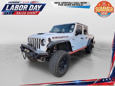 Used 2021 Jeep Gladiator Mojave AWD/4WD image 1
