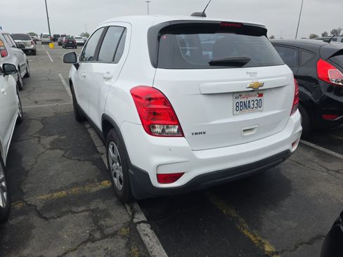 Used 2017 Chevrolet Trax LS w/ LPO, Protection Package image 6