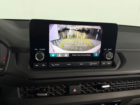 Used 2025 Honda Accord SE image 15