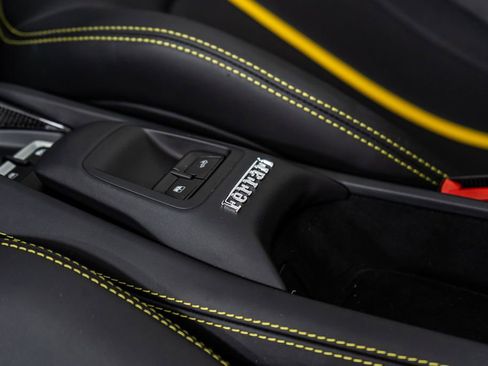 Certified 2023 Ferrari F8 Tributo image 34