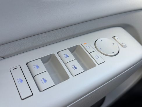 New 2026 Hyundai Kona Limited image 14