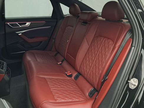 Used 2022 Audi S6 Premium Plus w/ S Sport Package image 43