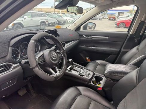 Used 2019 MAZDA CX-5 Touring image 8