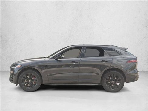 Used 2026 Jaguar F-PACE R-Dynamic S image 9