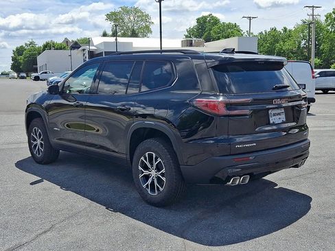 New 2026 GMC Acadia AT4 w/ Luxury Package AWD/4WD image 4
