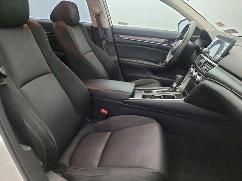 Used 2019 Honda Accord LX image 21