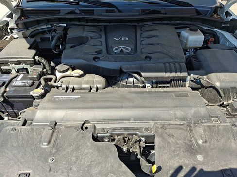 Used 2024 INFINITI QX80 Sensory w/ All-Season Package AWD/4WD image 29