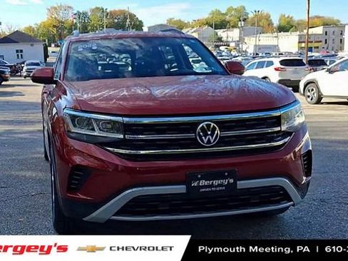 Used 2022 Volkswagen Atlas SE image 3
