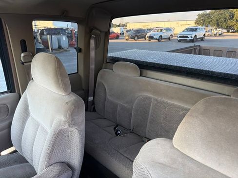 Used 1996 Chevrolet Silverado 2500 2WD Extended Cab image 31