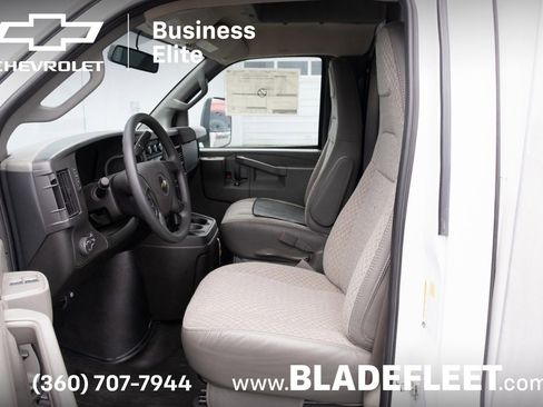 New 2024 Chevrolet Express 3500 w/ Power Convenience Package image 19