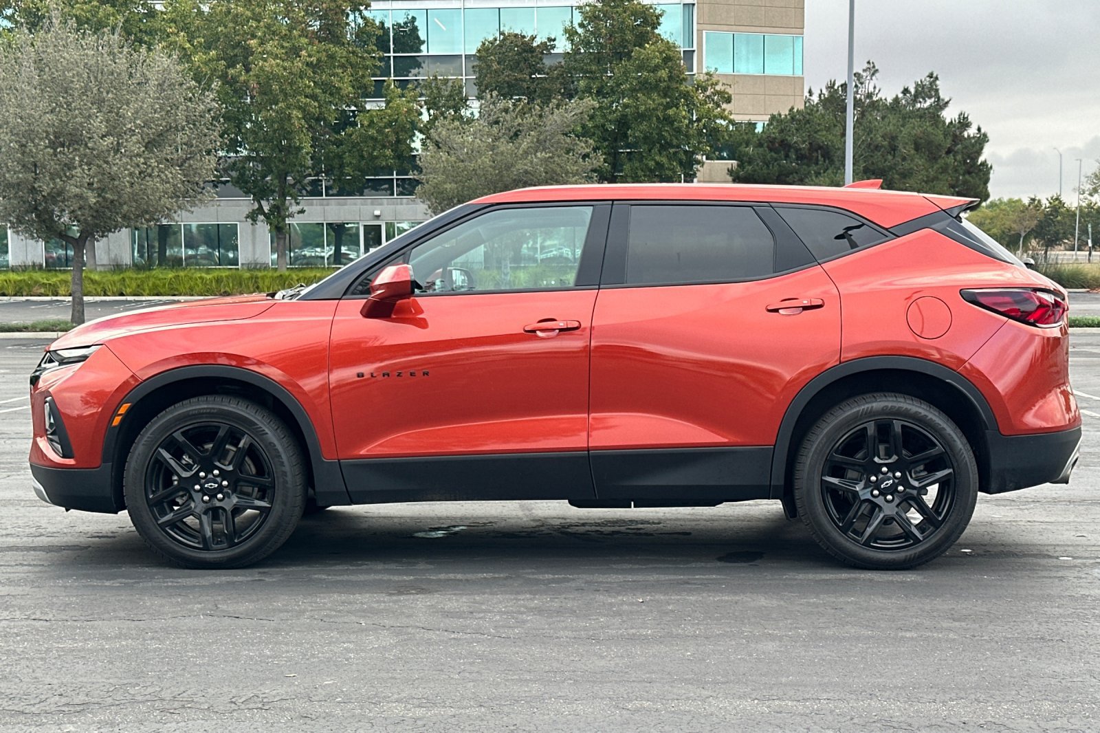 Used 2021 Chevrolet Blazer LT w/ LPO, Black Accent Package AWD/4WD image 7
