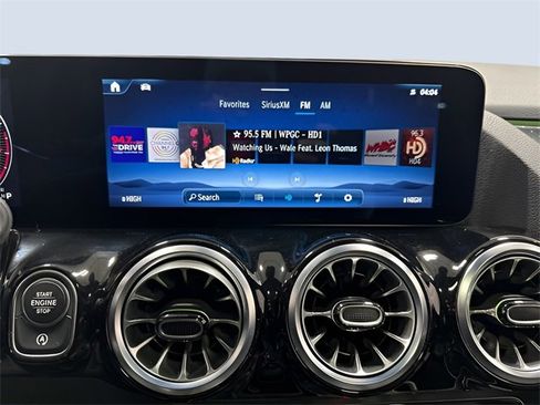 Used 2025 Mercedes-Benz GLA 250 4MATIC image 19