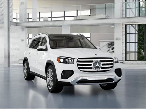 New 2026 Mercedes-Benz GLS 450 4MATIC image 9
