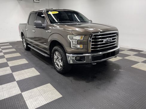 Used 2015 Ford F150 XLT w/ Equipment Group 301A Mid AWD/4WD image 6