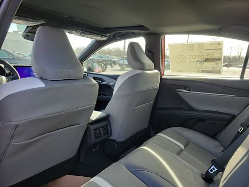 New 2026 Toyota Camry SE image 14